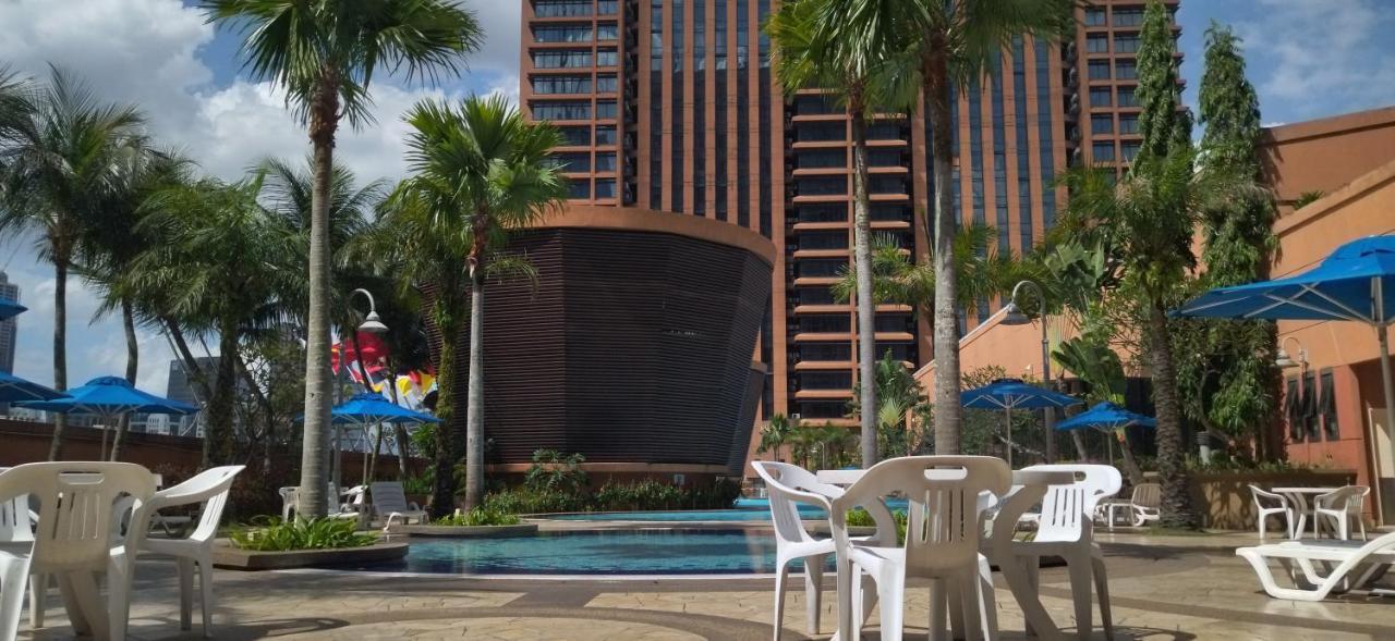 Kl Berjaya Times Square Service Apartment Kuala Lumpur Eksteriør billede